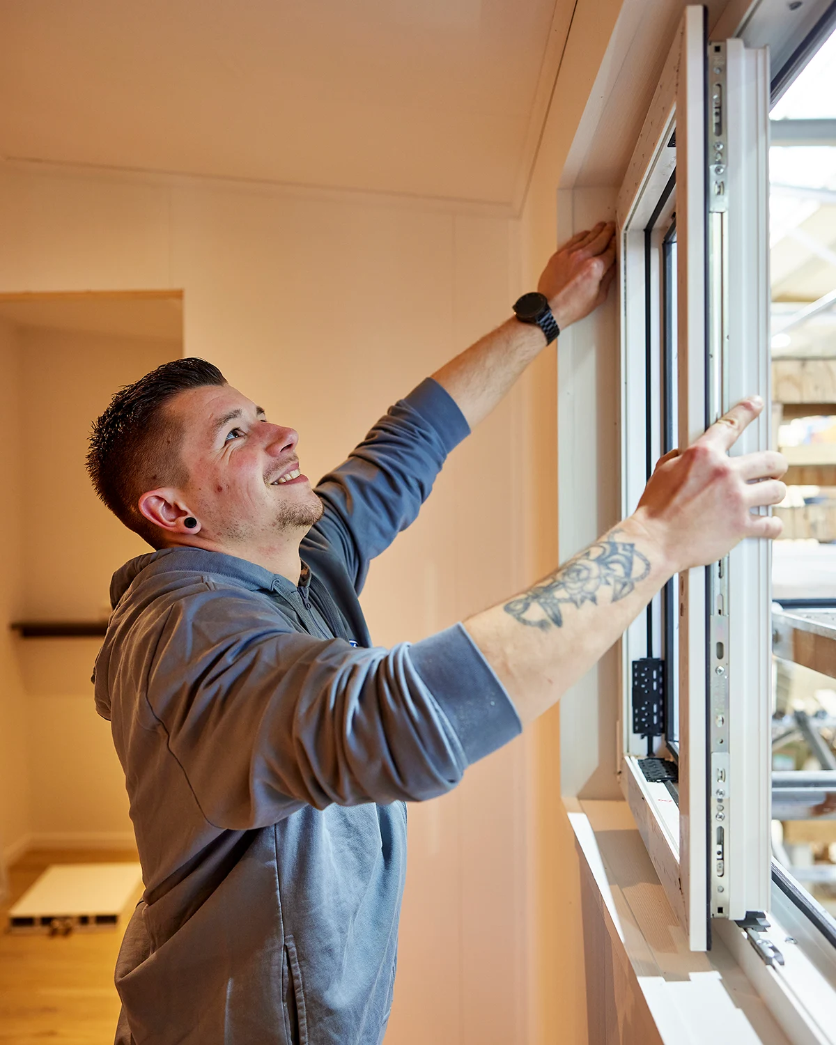 LACET monteur aan het werk